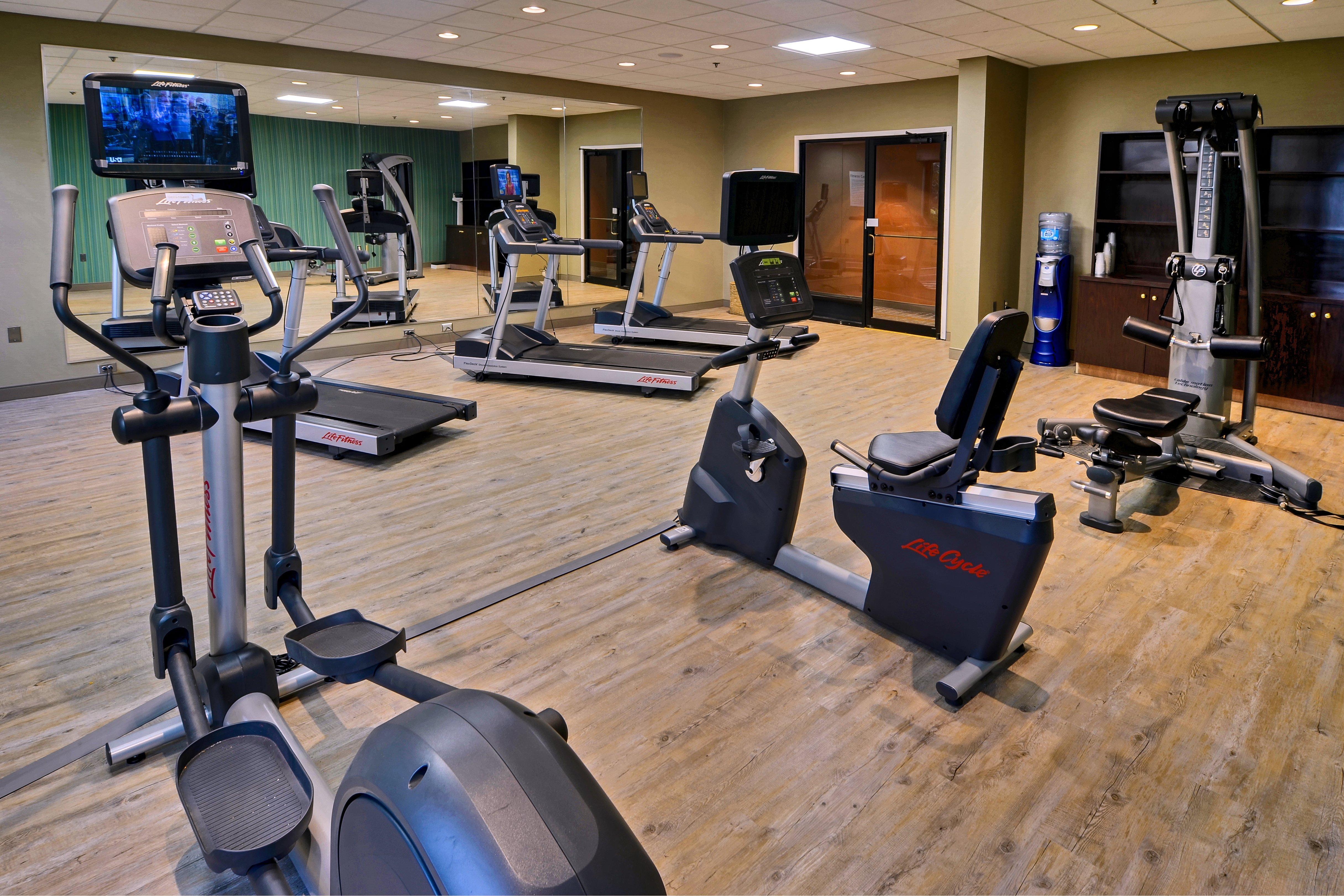 Holiday Inn Express Aberdeen-Chesapeake House By Ihg Exteriör bild