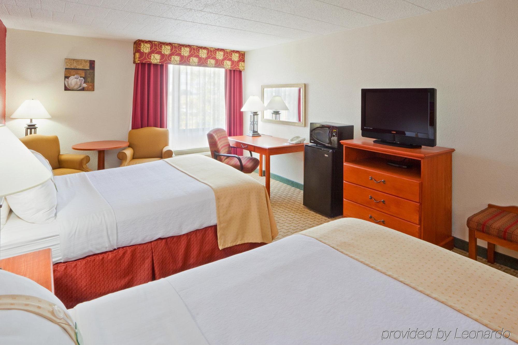 Holiday Inn Express Aberdeen-Chesapeake House By Ihg Rum bild